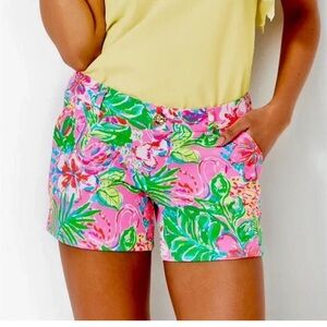 Lilly Pulitzer Pink and Green Floral Women's Shorts size 8